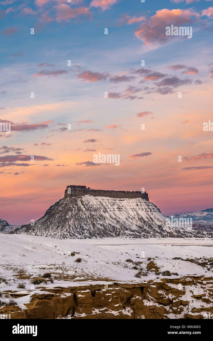 Factory Butte vicino a Hanksville Utah Foto Stock