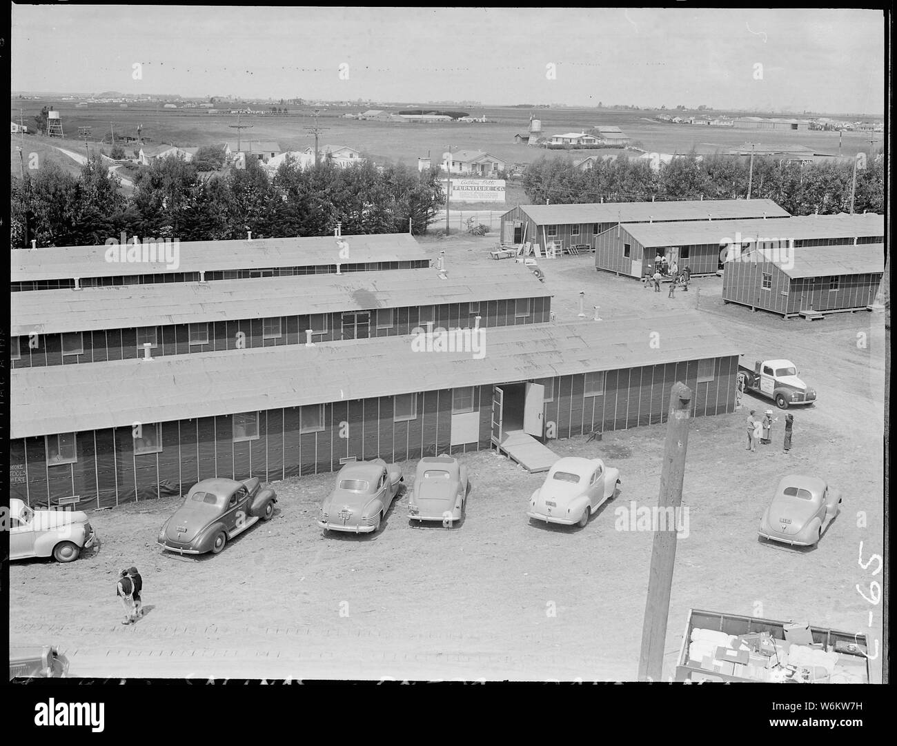 Gruppo Salinas Centro, California. Panorama di Salinas centro gruppo. Persone di ance giapponese . . .; Portata e contenuto: tutta la didascalia per questa fotografia si legge: Salinas Centro di assemblaggio, California. Panorama di Salinas centro gruppo. Persone di ascendenza giapponese evacuata da zone costiere sono state tenute prima in centri di raccolta prima di essere assegnati ai centri di trasferimento dell'entroterra. Foto Stock