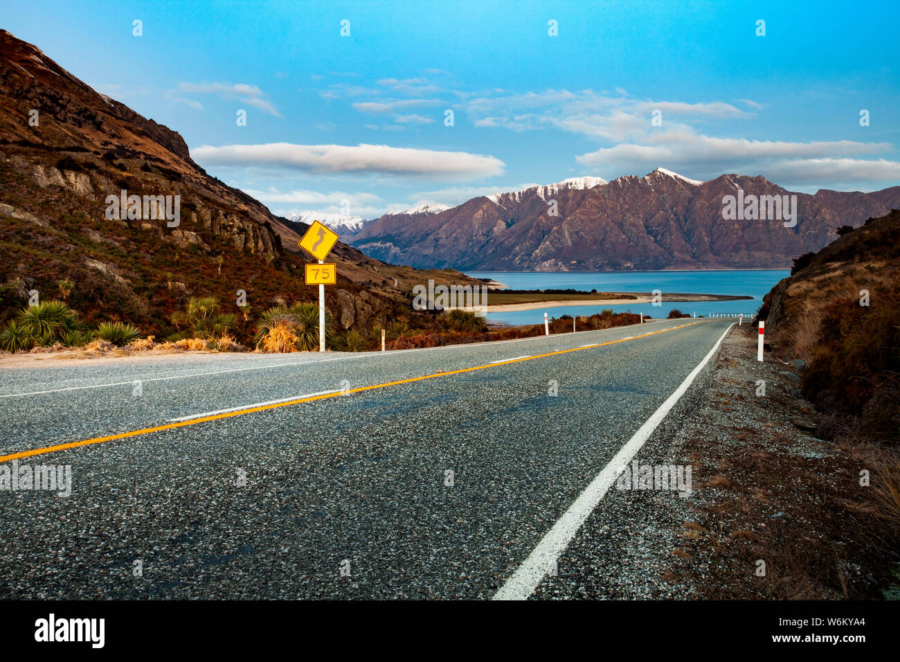 Bella panoramica del lago hawea Southland Nuova Zelanda Foto Stock