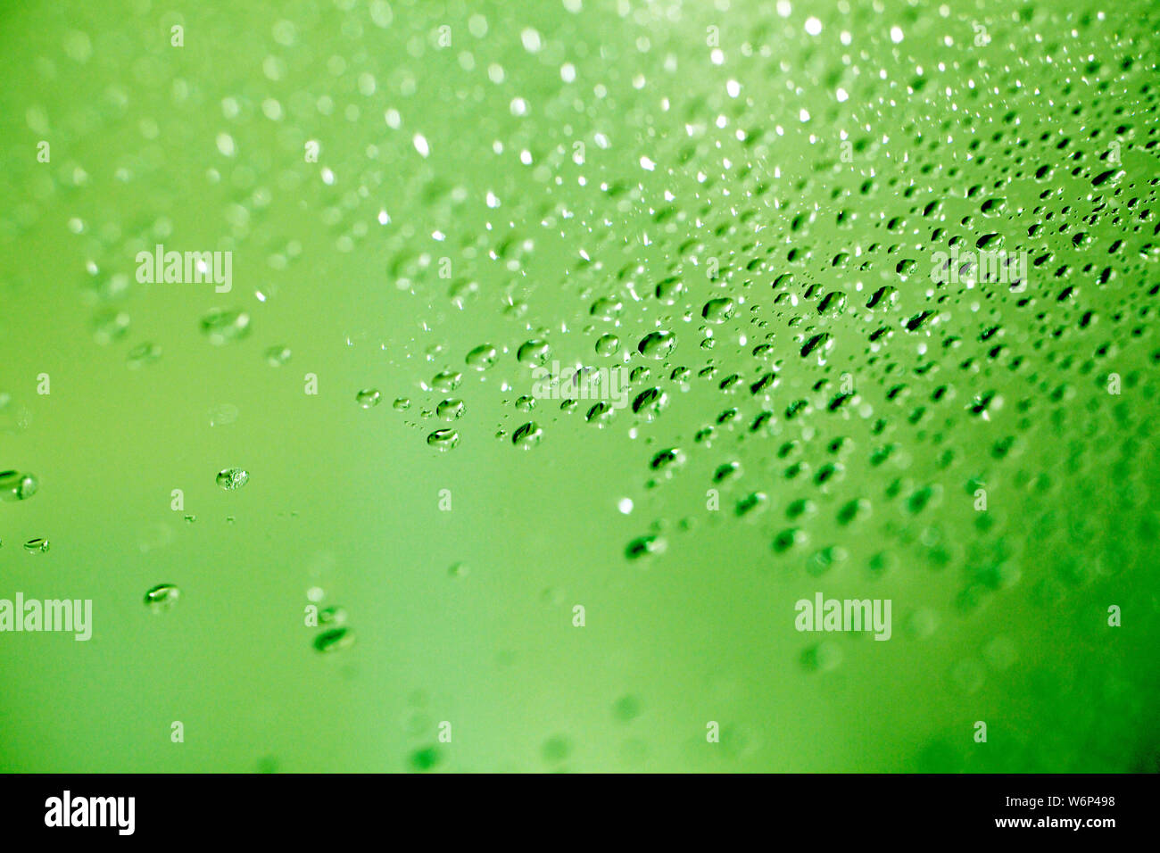 Abstract con il vetro e le goccioline di acqua Foto Stock