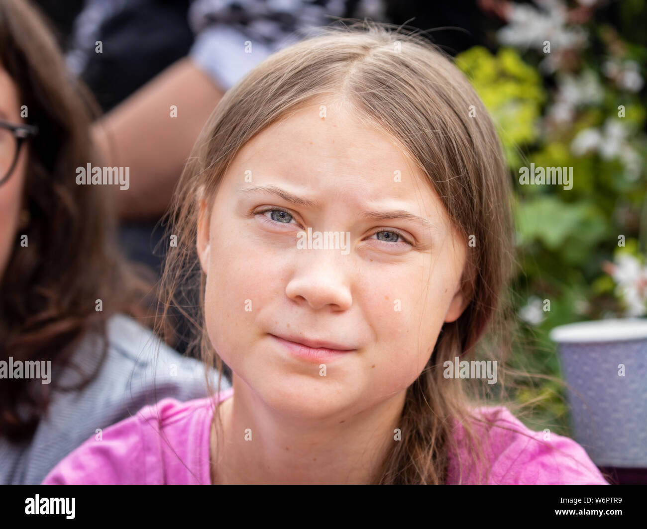 Stoccolma, Svezia. Il 2 agosto, 2019. 16-anno-vecchio clima svedese Greta attivista Thunberg ultima manifestazione a Stoccolma il venerdì prima di andare al Foto Stock