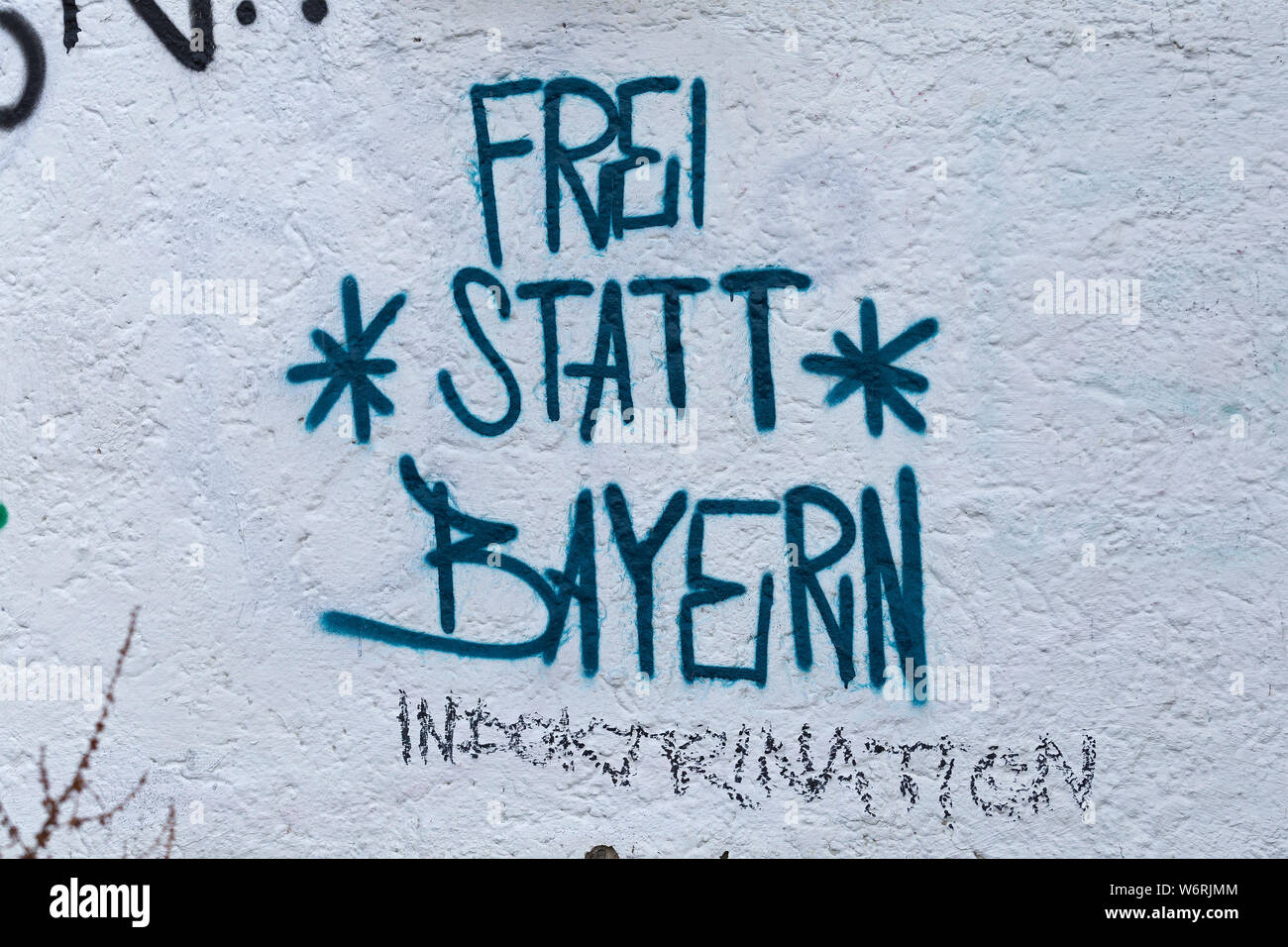 Graffiti politici, Regensburg, Bassa Baviera, Germania Foto Stock
