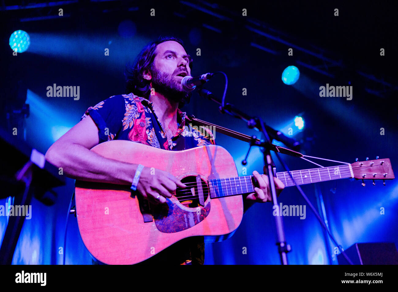 Cambridge, Regno Unito. Il 2 agosto 2019. Musica folk inglese Tunng banda esegue nella fase 2 durante il Festival del Folk di Cambridge. Richard Etteridge / Alamy Live News Foto Stock