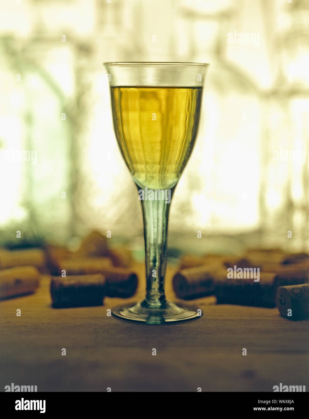 Bicchiere di vino bianco Foto Stock