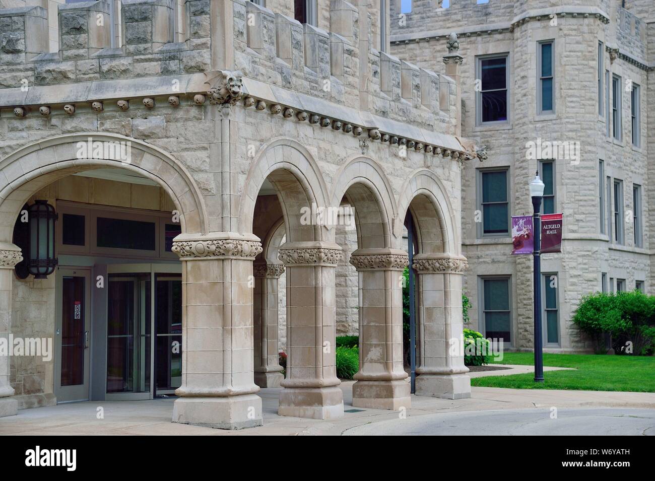 DeKalb, Illinois, Stati Uniti d'America. Altgeld Hall nel campus della Northern Illinois University di DeKalb, Illinois. Foto Stock