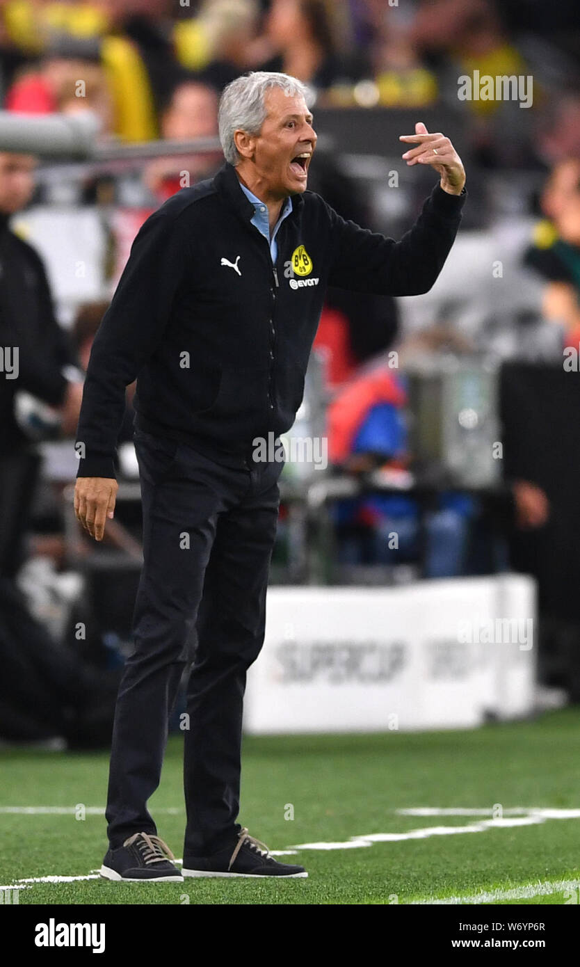 Dortmund, Germania. 03 Ago, 2019. Calcio: DFL Supercup, Borussia Dortmund - Bayern Monaco di Baviera in Signal Iduna Park. Pullman Dortmund Lucien Favre sugli spalti. Credito: Marius Becker/dpa/Alamy Live News Foto Stock