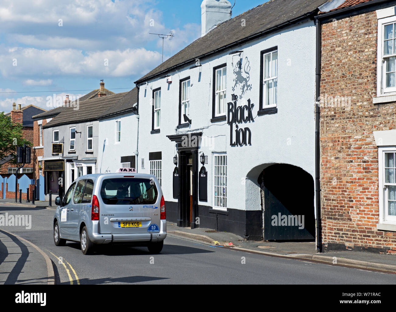 Il Leone Nero pub di Snaith, East Yorkshire, Inghilterra, Regno Unito Foto Stock