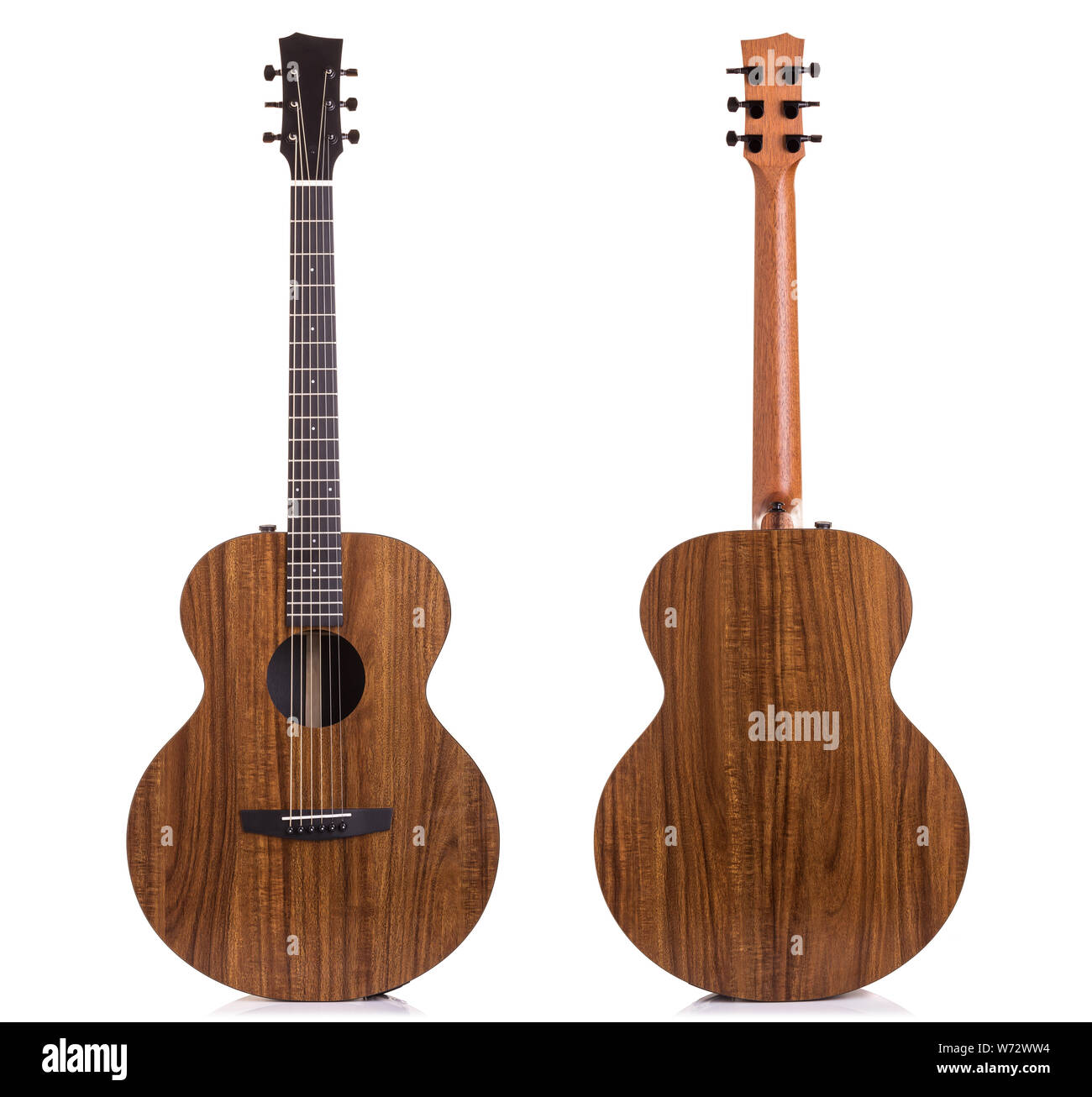 Nuova Chitarra marrone isolati su sfondo bianco Foto Stock