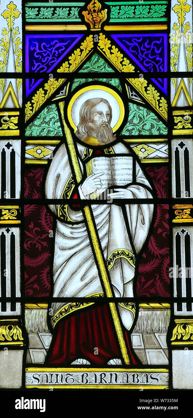 San Barnaba, Patrono di Cipro, vetrata, da Giuseppe Concessione di Costessey, 1856, Wighton, Norfolk, Inghilterra, Regno Unito Foto Stock