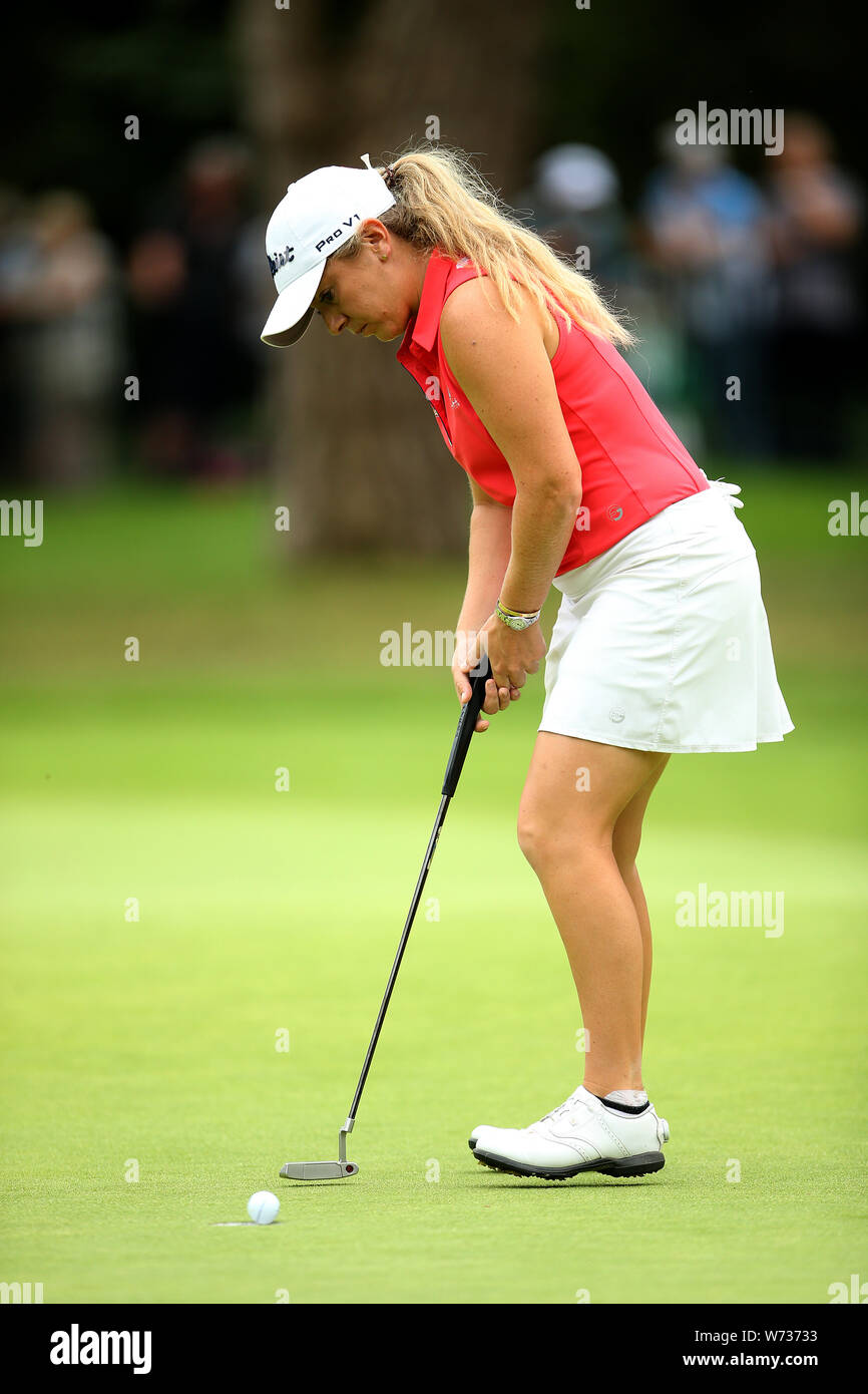 L'Inghilterra del Bronte Legge sul diciottesimo foro durante il giorno 4 dell'AIG donna British Open at Woburn Golf Club, poco Brickhill. Foto Stock