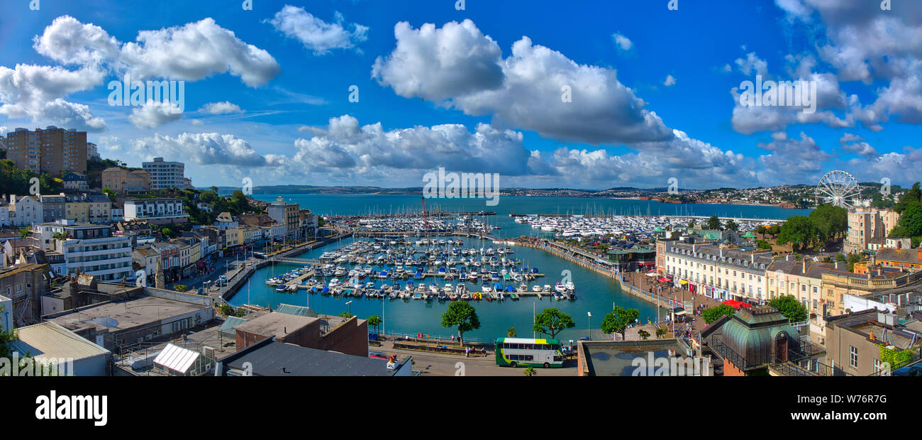GB - DEVON: vista panoramica del porto di Torquay con Tor Bay in background (HDR-immagine) Foto Stock