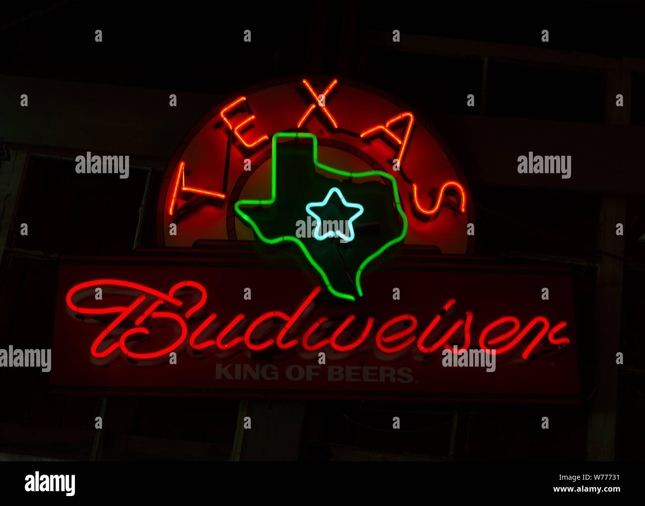 Un segno di birra in Texas che sottolinea il carattere locale della nazionale (ora international) Brewer's facility che scopre la birra nel Lone Star State descrizione fisica: 1 Foto : Digital, file TIFF a colori. Note: titolo, data e parole chiave sulla base di informazioni fornite dal fotografo.; dono; la collina di Lyda Foundation; 2014; (DLC/PP-2014:054).; fa parte di: Lyda Hill Texas raccolta di fotografie in Carol M. Highsmith America del progetto in Carol M. Highsmith Archivio.; Foto Stock