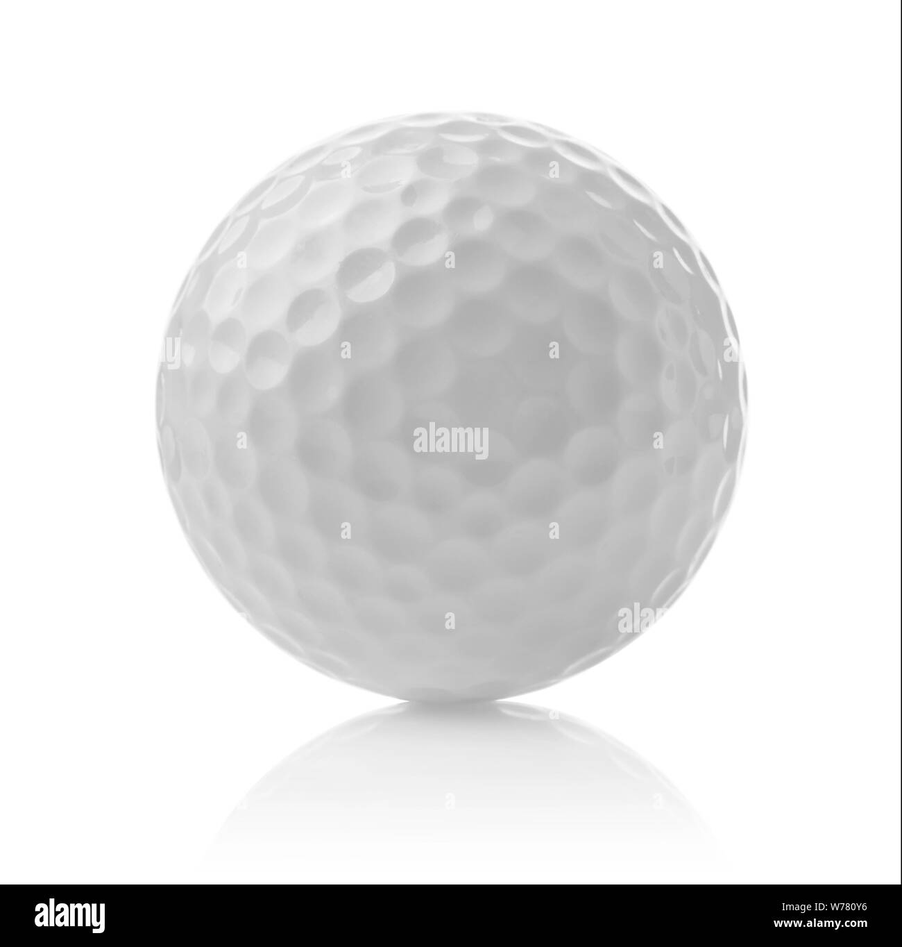 Palla da golf isolati su sfondo bianco Foto Stock