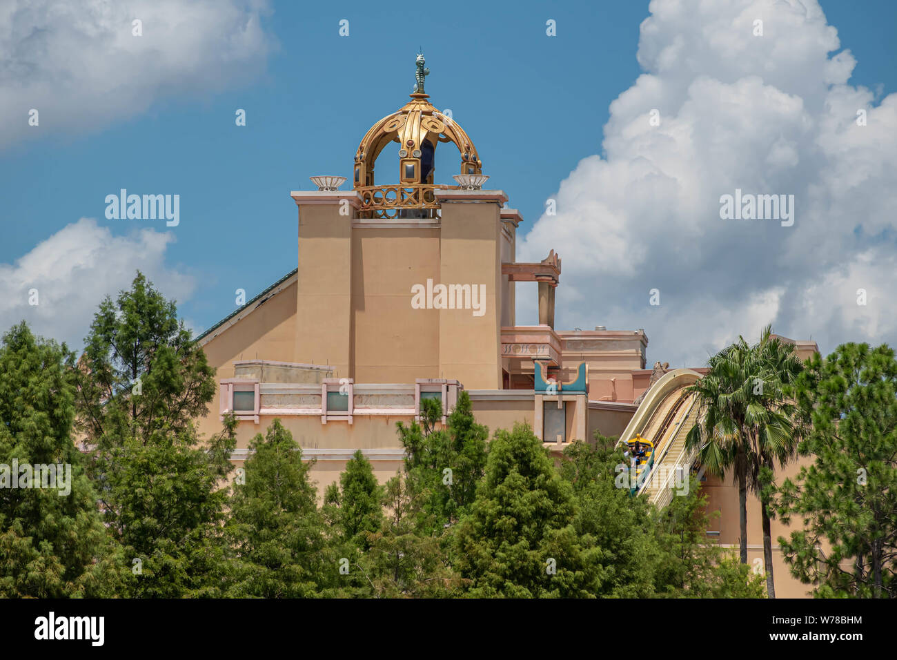 Orlando, Florida. Luglio 29, 2019. Vista superiore del viaggio a Atlantis acqua attrazione a Seaworld Foto Stock