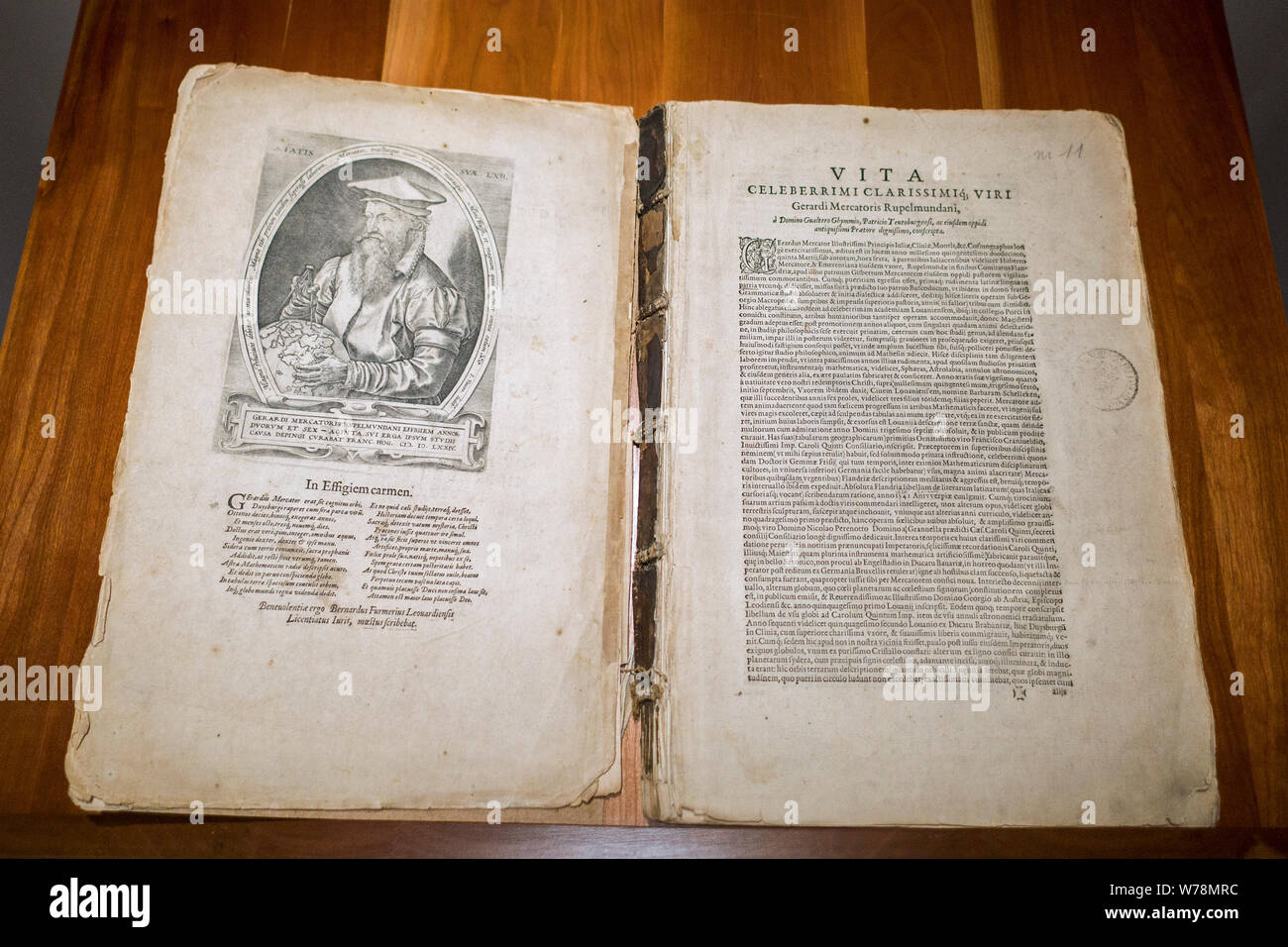 1595. Atlas sive cosmographicae meditationes de fabrica mundi et farbricati figura da 16esimo secolo geografo Gerardus Mercator Foto Stock