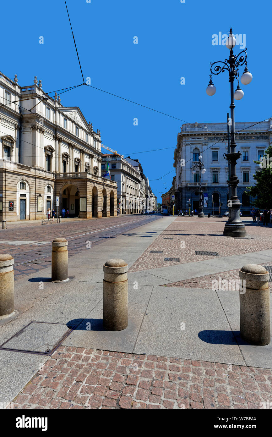 Via Santa Margherita, Milano, Italia Foto Stock