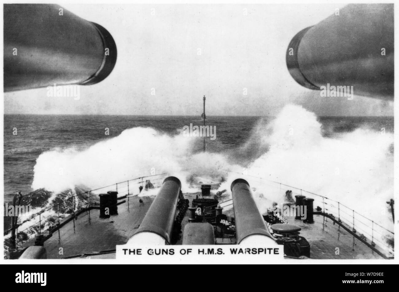 I cannoni della corazzata HMS Warspite "", 1937. Artista: sconosciuto Foto Stock