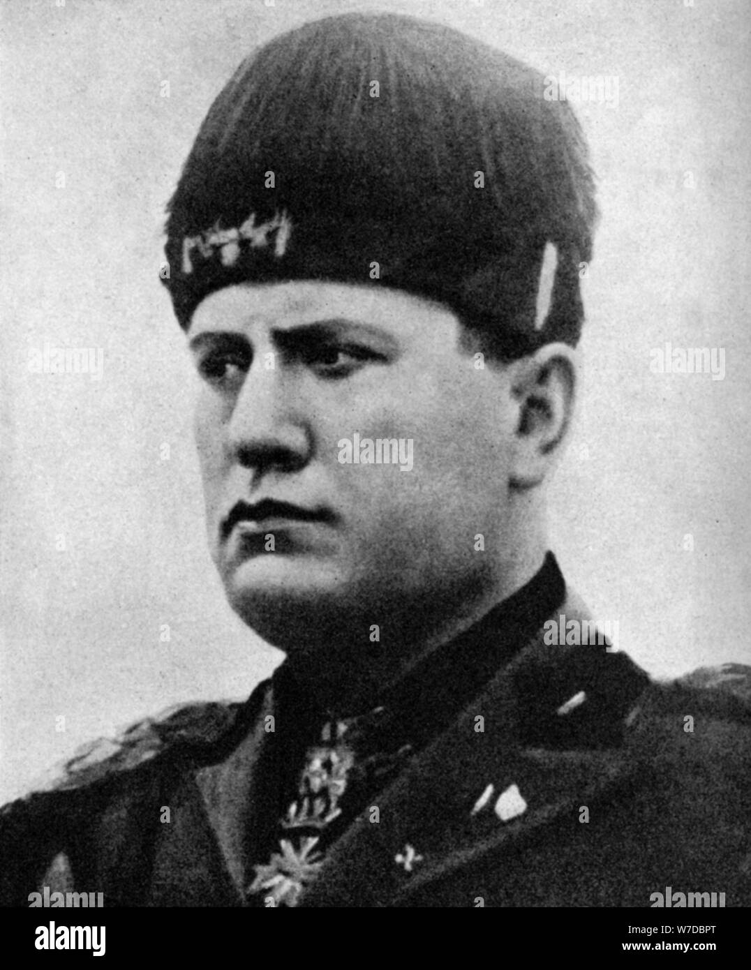 Benito Mussolini (1883-1945), Italiano dittatore fascista, 1922 (1936). Artista: sconosciuto Foto Stock