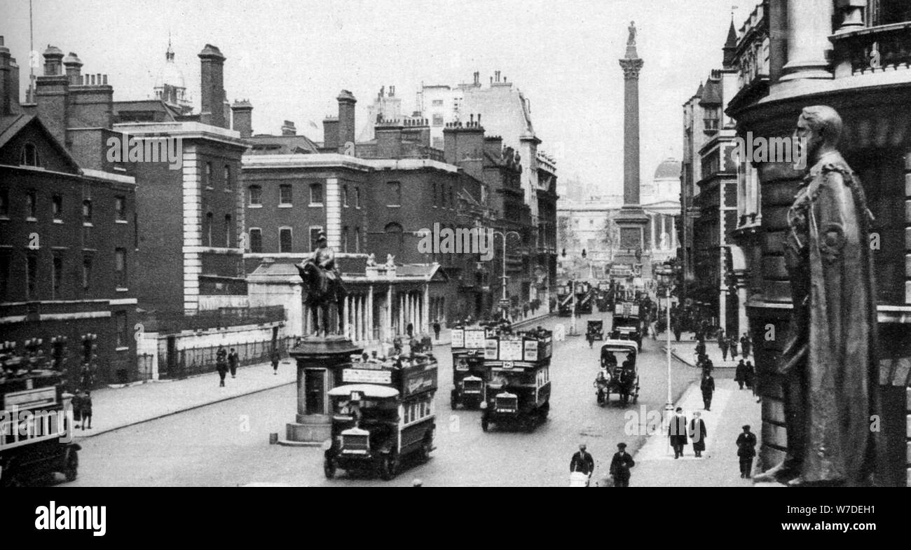 Il 'Horse Guards', vecchia casa di guardia di Whitehall Palace di Londra, 1926-1927. Artista: Ellis Foto Stock