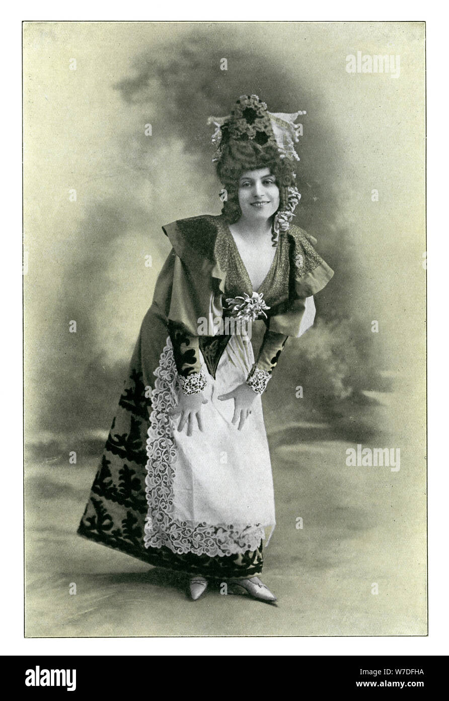 Charlotte Wiehe, 1901.Artista: Charles Reutlinger Foto Stock