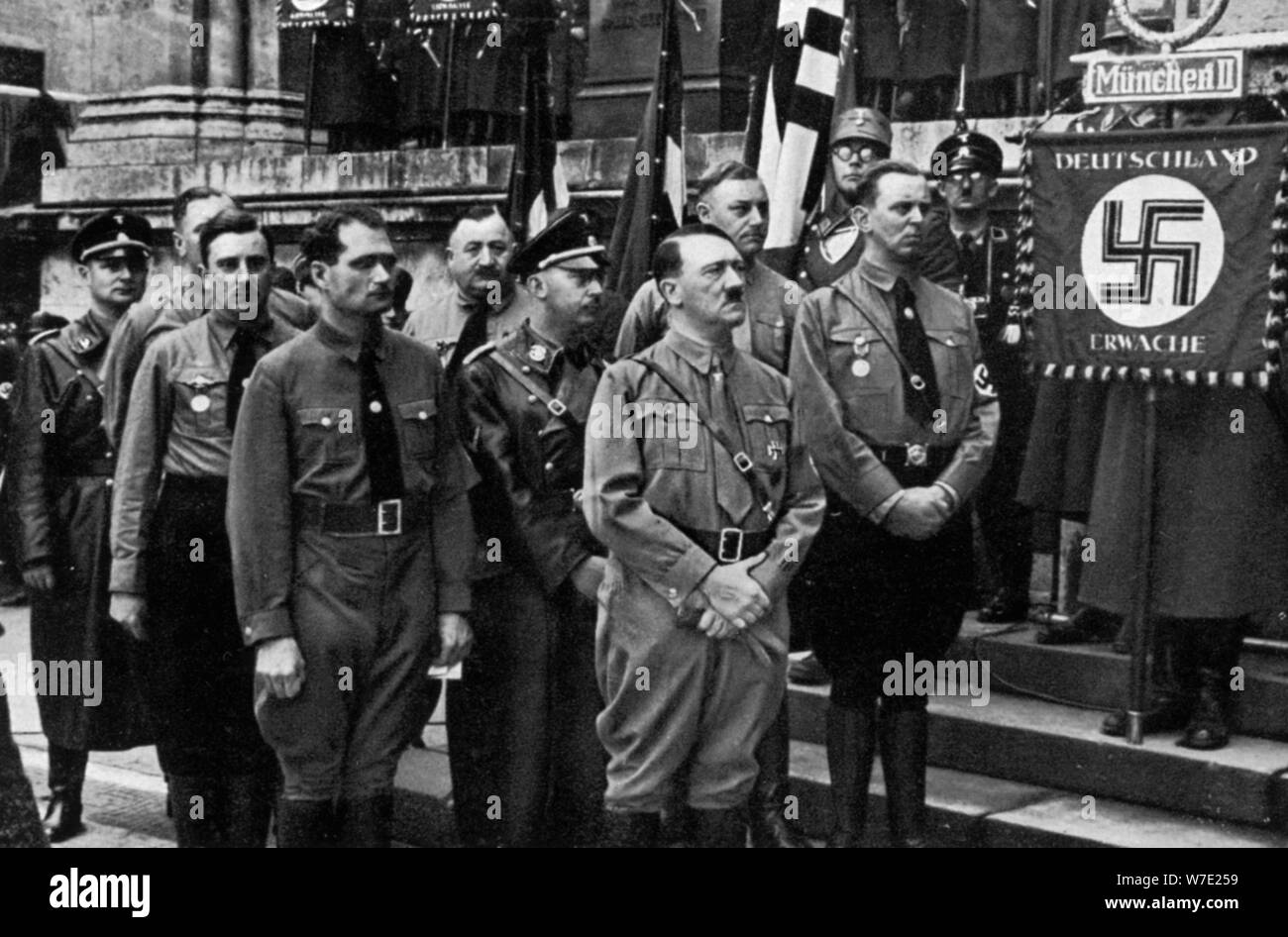 Leader nazista alla Feldherrnhalle di Monaco di Baviera, 9 novembre 1934. Artista: sconosciuto Foto Stock