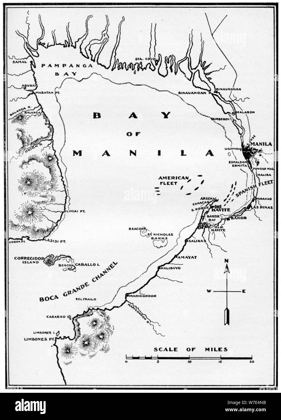 La battaglia della Baia di Manila, Filippine, guerra ispano-americana, 1898. Artista: sconosciuto Foto Stock
