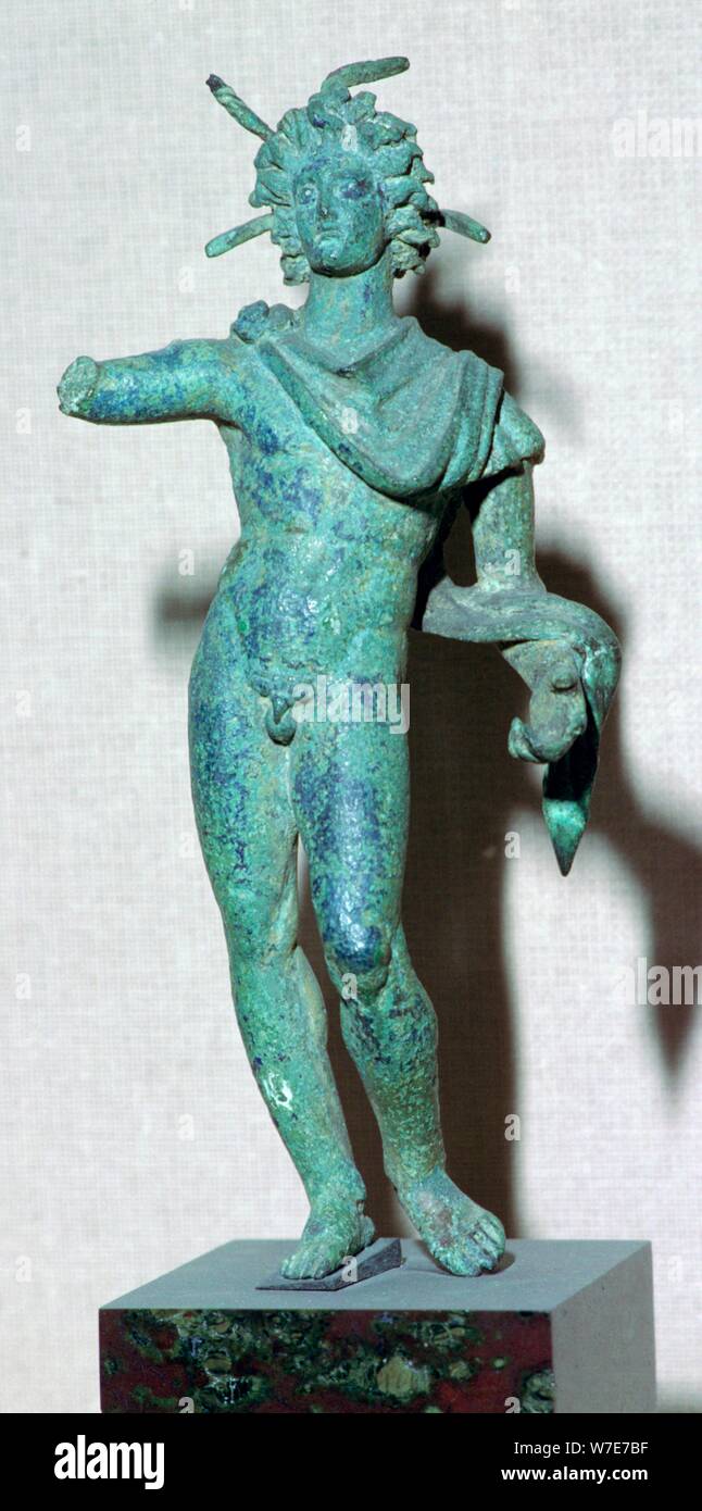 Bronzo romano la figura del dio del sole Helios (Sol), nel terzo secolo. Artista: sconosciuto Foto Stock
