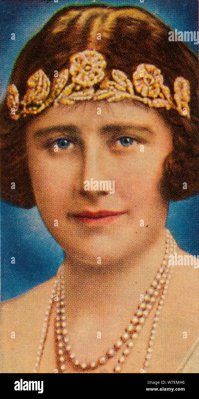 La duchessa di York al momento del suo matrimonio, 1923 (1935). Artista: sconosciuto. Foto Stock