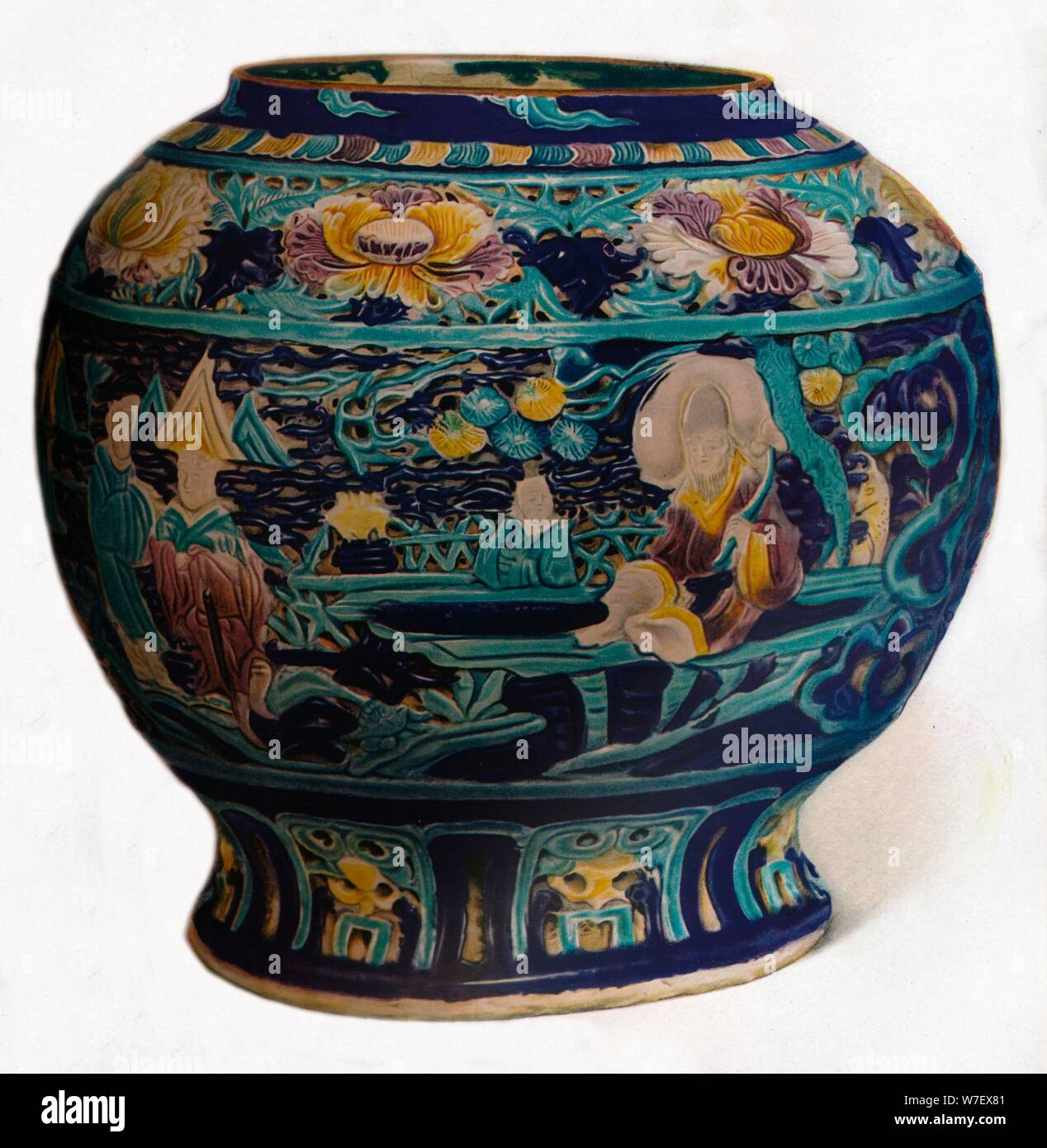 "Fahua jar con openwork design che mostra le otto daoisti Immortali", c1550. Artista: sconosciuto. Foto Stock