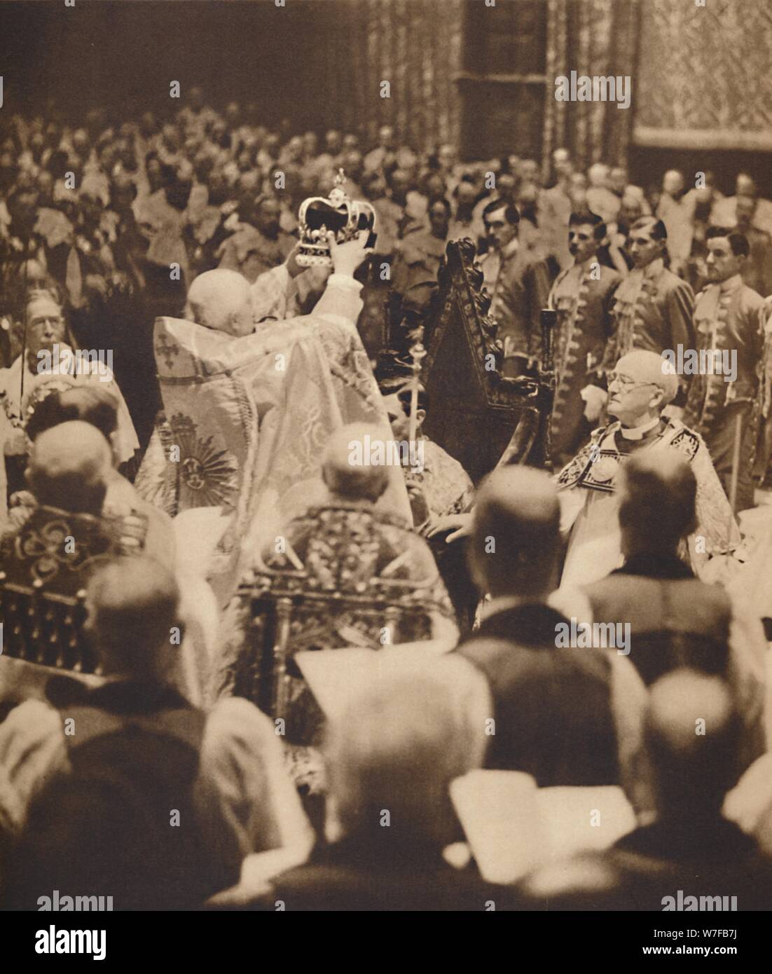 "Il re è coronato', 12 maggio 1937. Artista: sconosciuto. Foto Stock