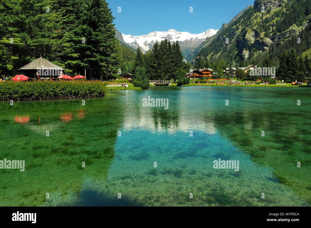 Lago di Gressoney-Saint-Jean, Asta, Italia Foto Stock