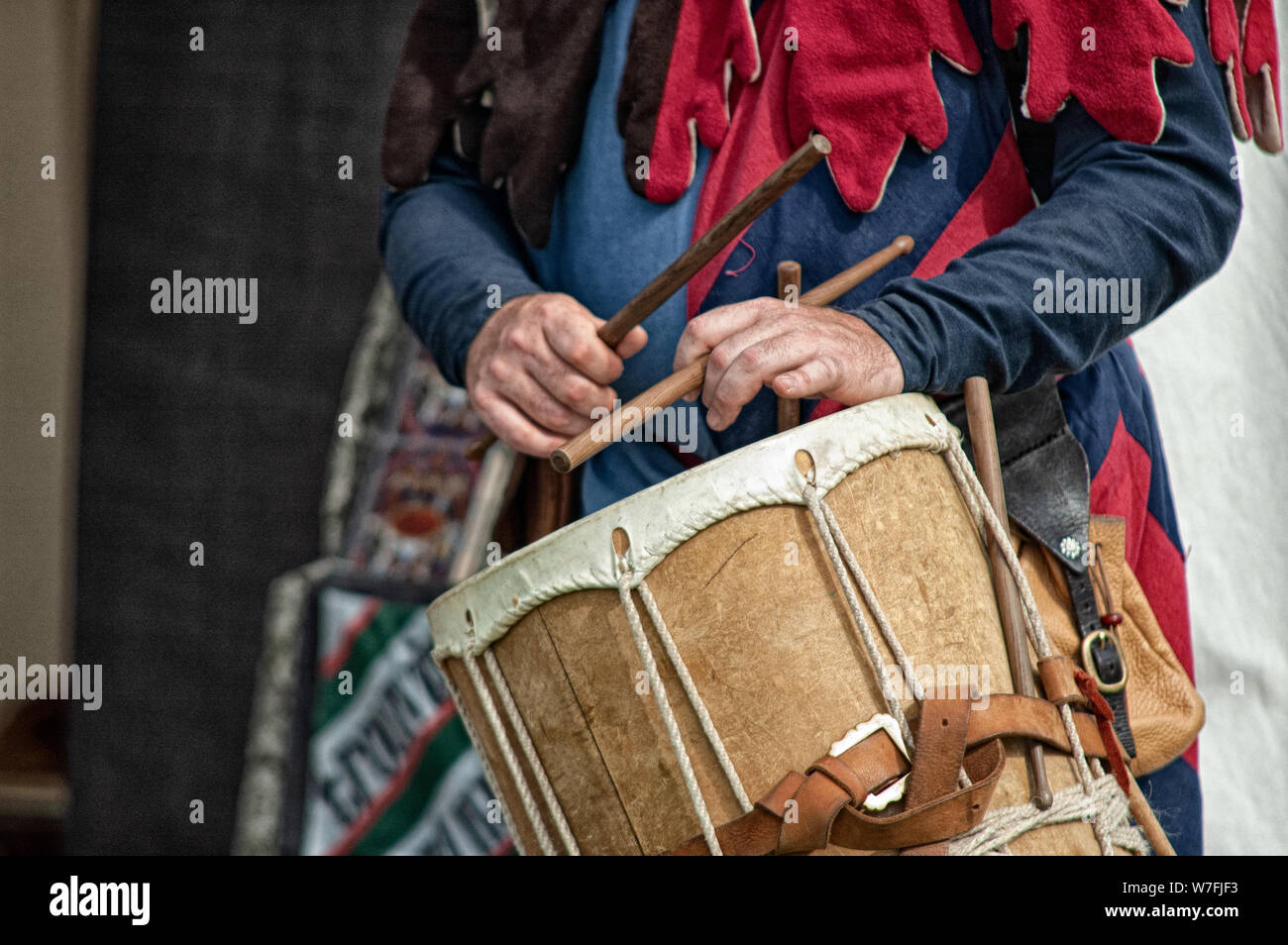 Musicisti medievale, il tubo e il gruppo tamburo Foto Stock