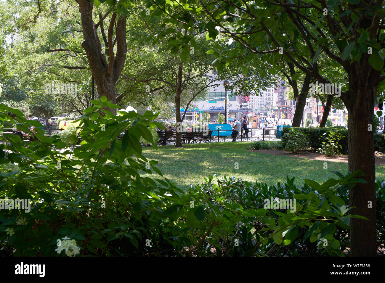 Union Square Park su un giorno di estate in NYC Foto Stock