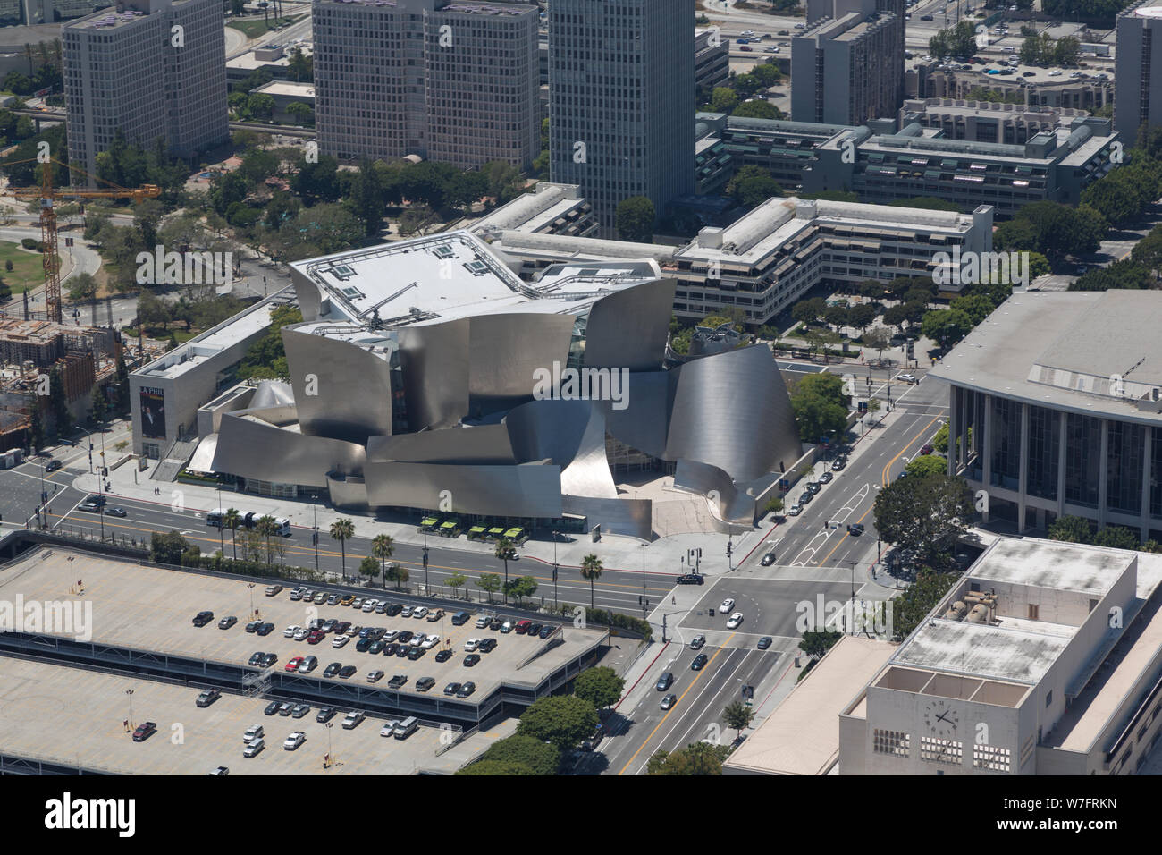 Vista aerea del Walt Disney Concert Hall di Los Angeles, California Foto Stock