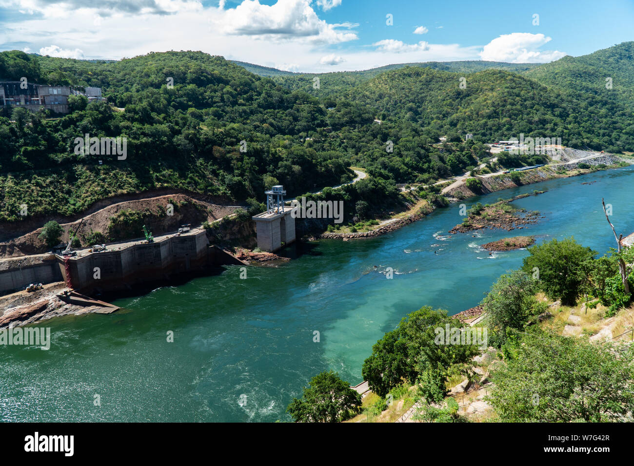 Il fiume Zambesi al confine tra Zimbabwe e Zambia Foto Stock