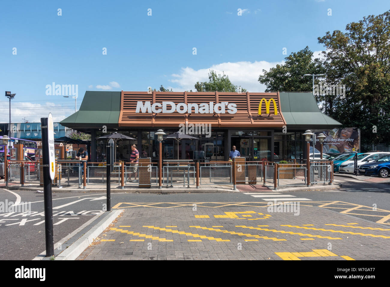 Il McDonalds un ristorante fast food su Oxford Street, Reding, Berkshire,  Regno Unito Foto stock - Alamy