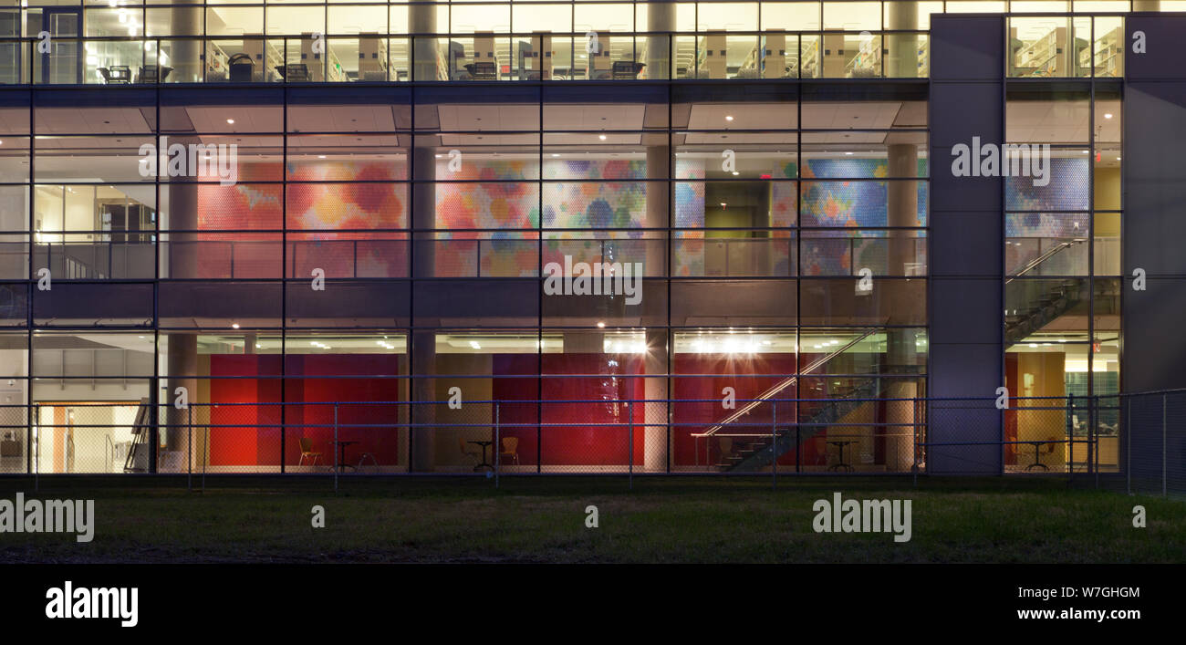 Artwork da Do-Ho Suh alla Food and Drug Administration Building, Silver Spring, Maryland Foto Stock
