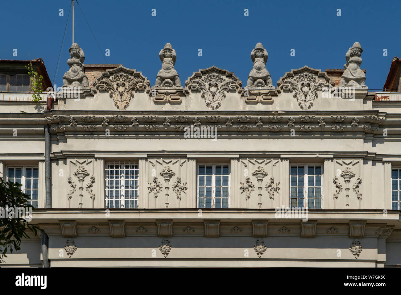 Costruzione di decorazione a Novi Sad Serbia Foto Stock