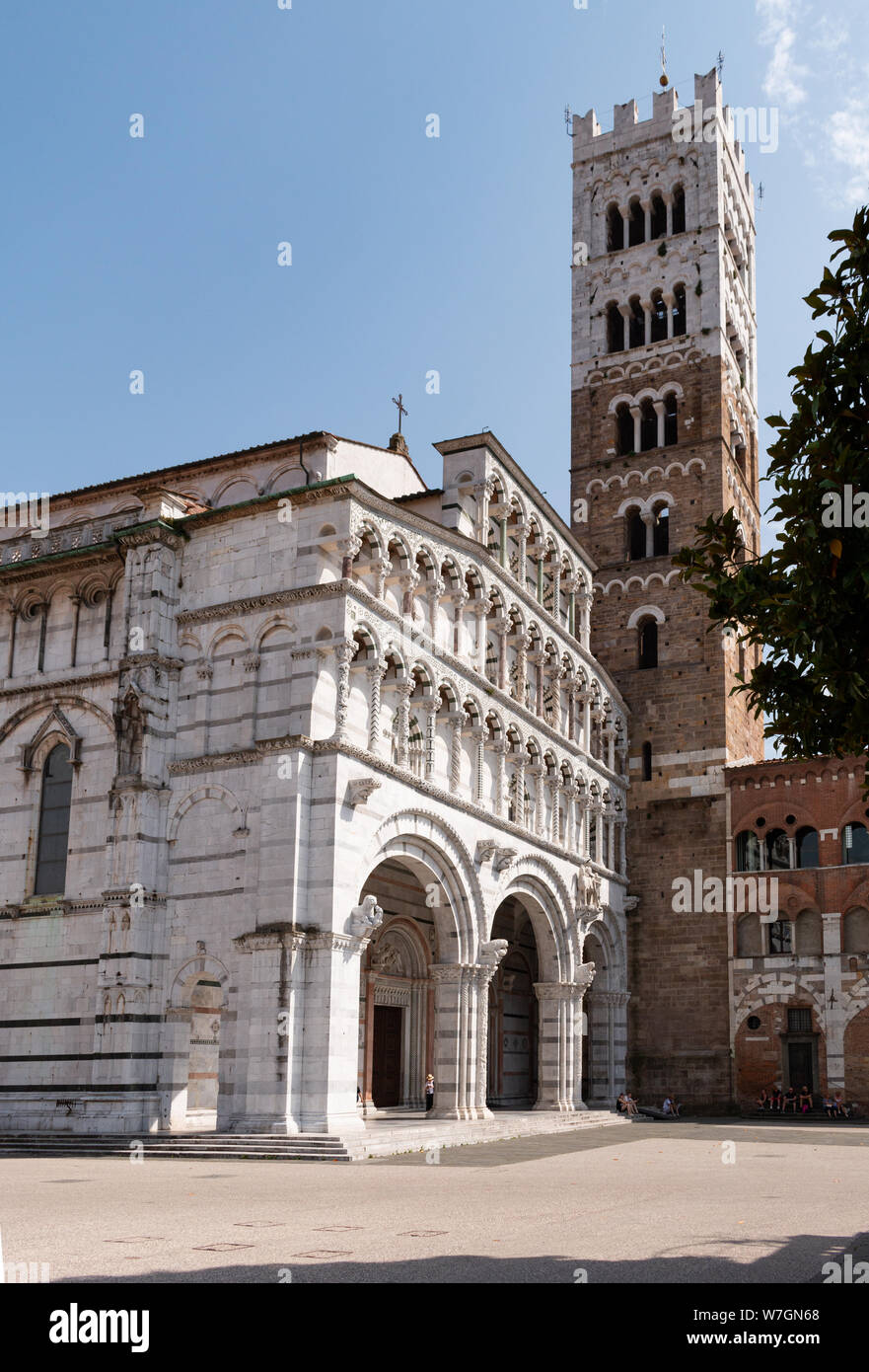 Cattedrale di Lucca è una chiesa cattolica romana dedicata a San Martino di Tours. La cattedrale è sulla Piazza di San Martino. Foto Stock