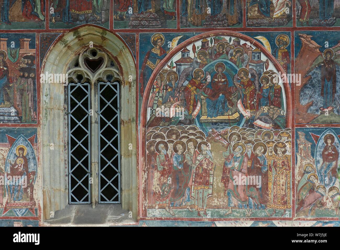 Affreschi alle pareti, della Chiesa ortodossa rumena convento umorismo, 1530, Gura Humorului, Romania Foto Stock