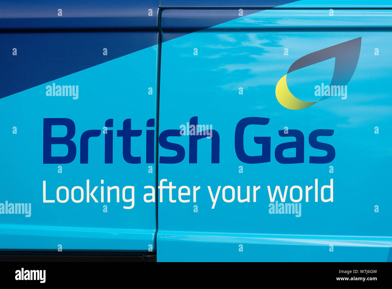 Il logo del fornitore di energia British Gas, come visto dal lato di una delle società del furgoni (solo uso editoriale). Foto Stock