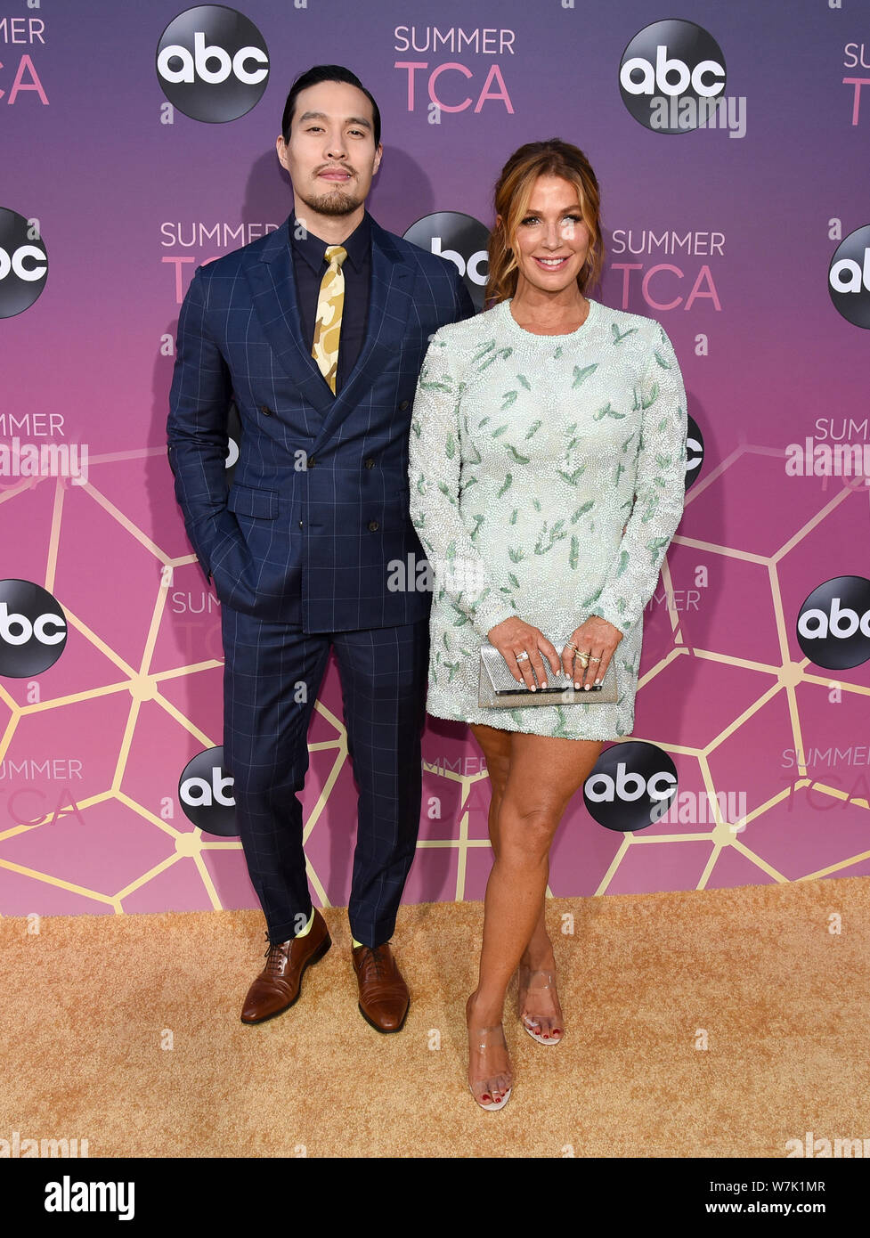 Il 5 agosto 2019, West Hollywood, California, Stati Uniti d'America: Desmond Chiam e Poppy Montgomery assiste ABC TCA Summer Press Tour Evento di tappeti. (Credito Immagine: © Billy Bennight/ZUMA filo) Foto Stock