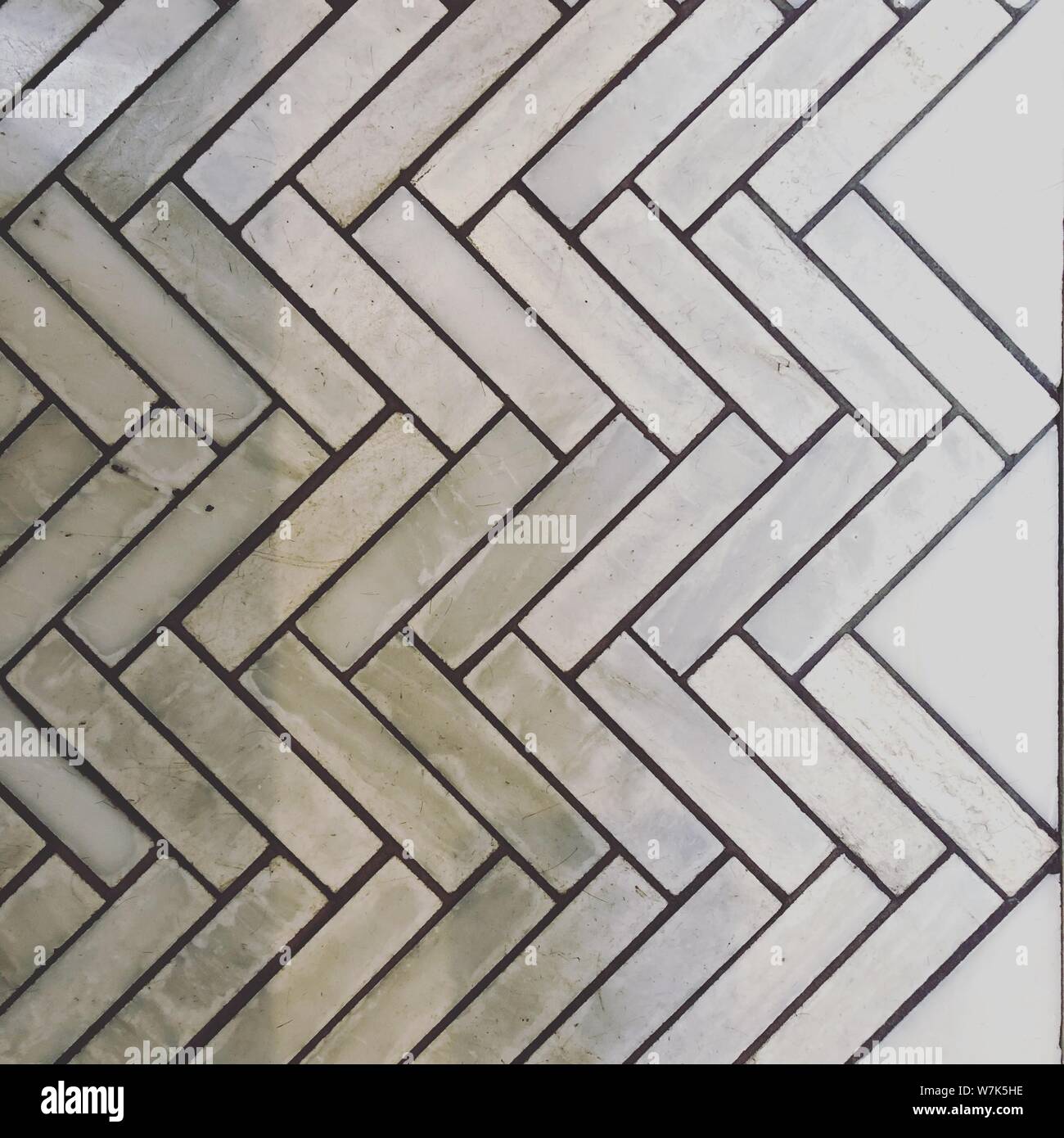 Marmo grigio Sfondo texture pattern minima. Monocromatico astratta geometrica della superficie dello sfondo. Foto Stock