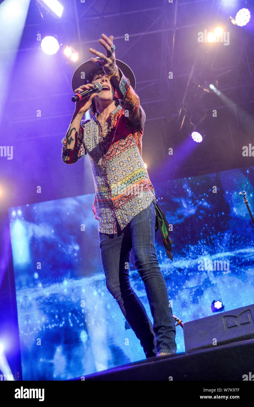 Modena, Italia. 29 Luglio, 2019. LP Laura Pergolizzi ospite straniero a Radio Bruno Estate evento musicale in Modena Italia (foto di Enrico Ballestrazzi/Pacific Stampa) Credito: Pacific Press Agency/Alamy Live News Foto Stock