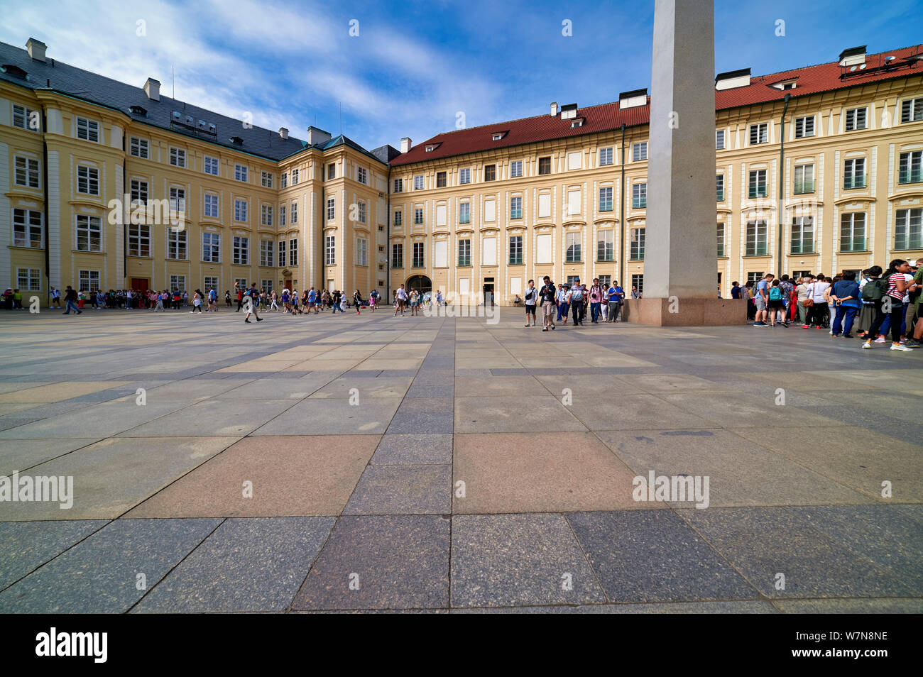 Praga Repubblica Ceca. L'obelisco al Castello di Praga Foto Stock