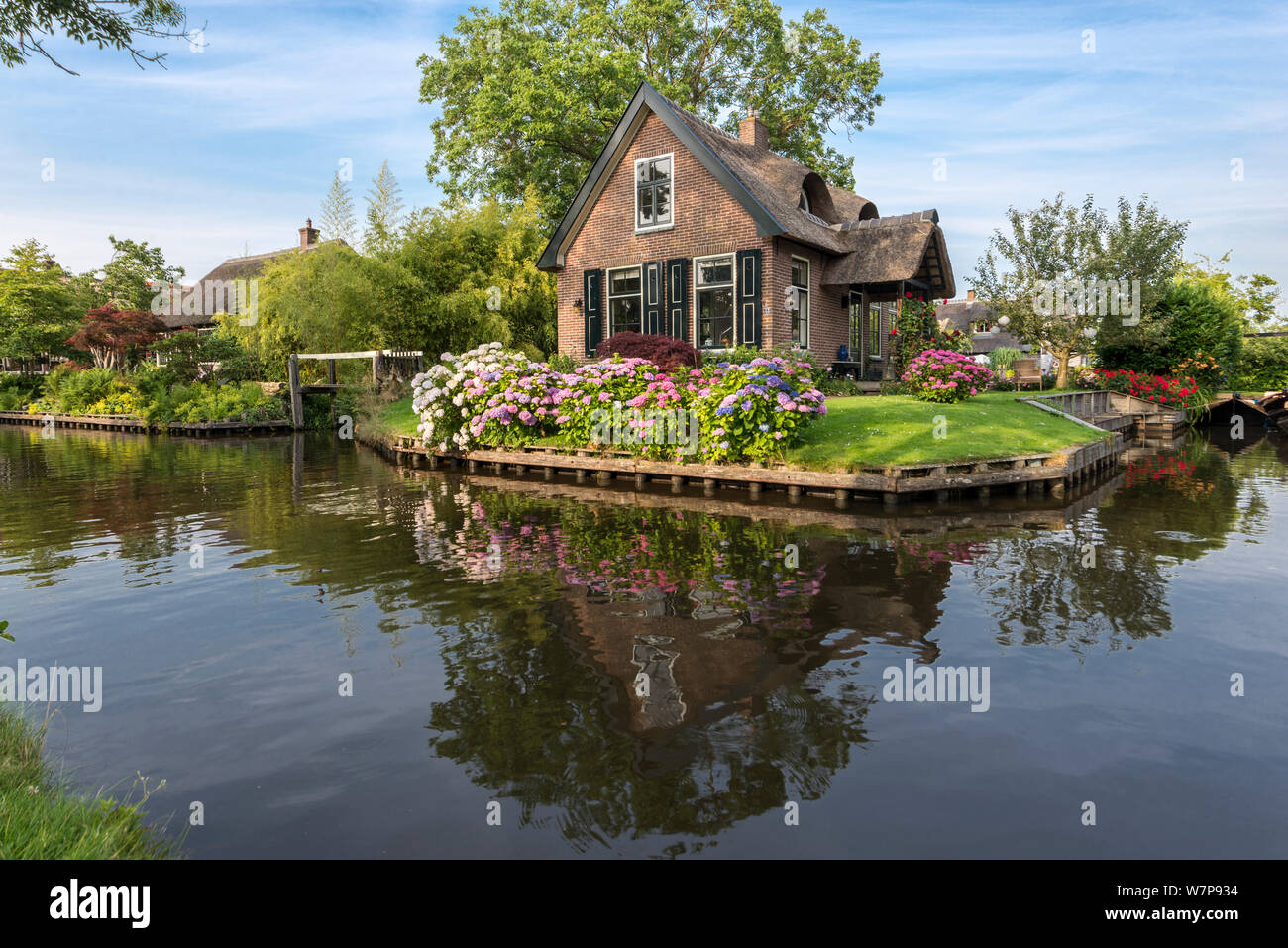 Il pittoresco villaggio di Giethoorn, Paesi Bassi Foto Stock