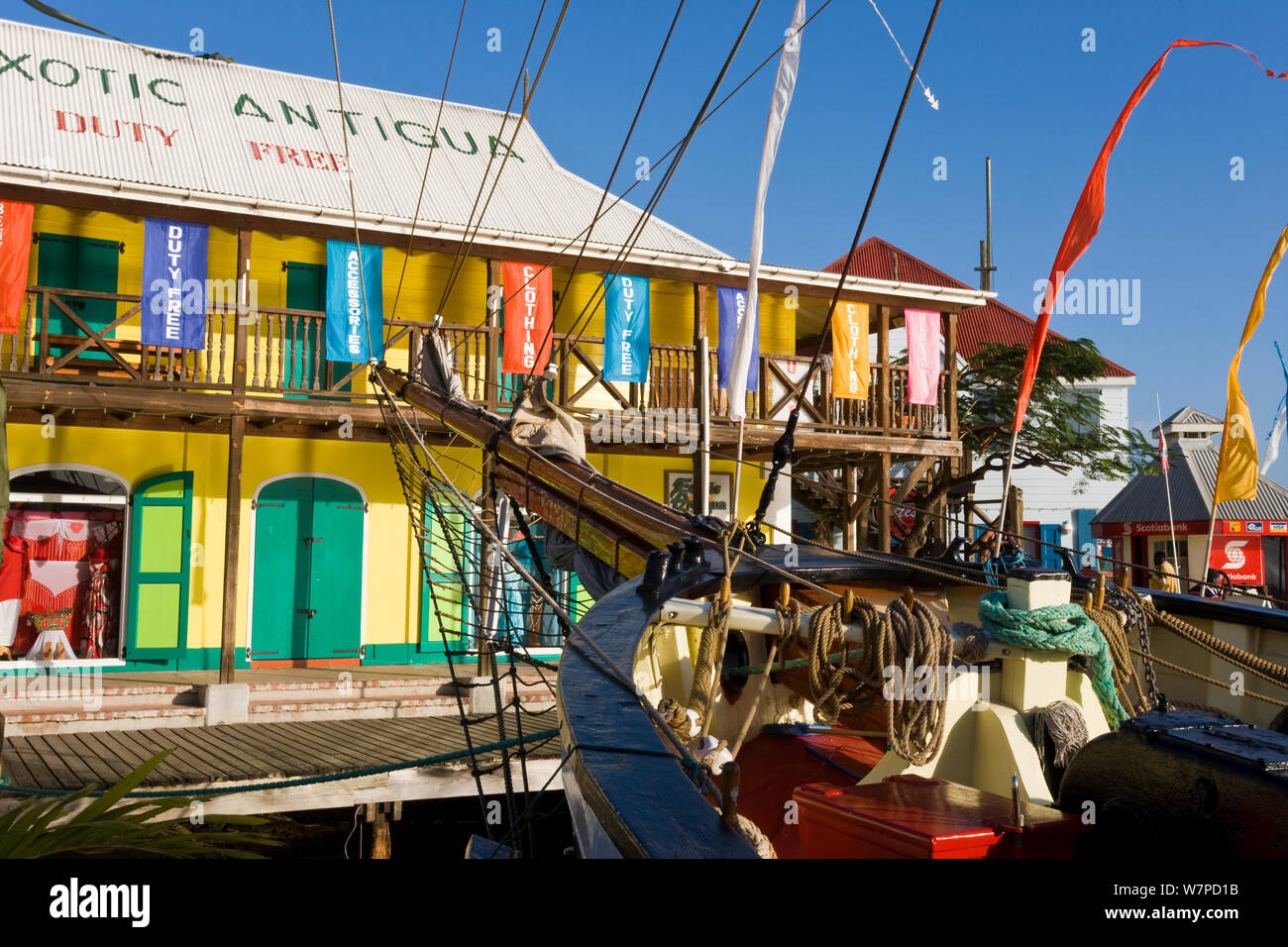 Heritage Quay shopping nel quartiere di San Giovanni, Antigua Antigua e Barbuda, Isole Sottovento, Piccole Antille, Caraibi, West Indies 2008 Foto Stock