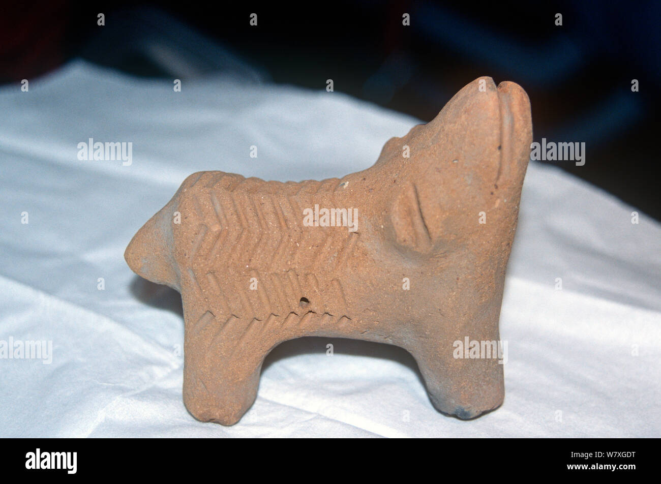 Antica terracotta Sao ippona figura. N&#39;Djamena, Ciad, 2002-2003. Foto Stock