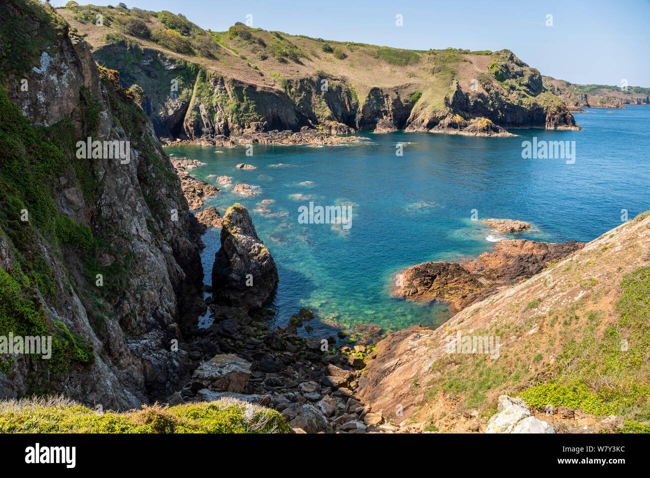 Vista lungo la costa nord dal diavolo foro della piattaforma di visualizzazione, Jersey Foto Stock