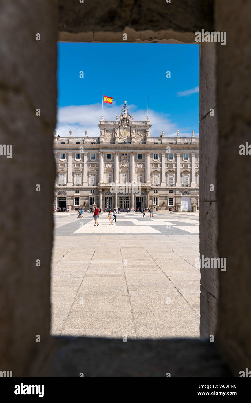 Vista verticale del Palazzo Reale di Madrid. Foto Stock